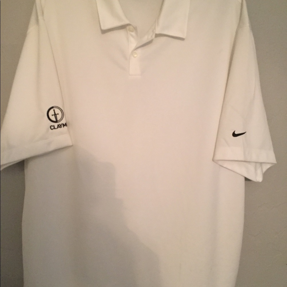 White nike golf shirt